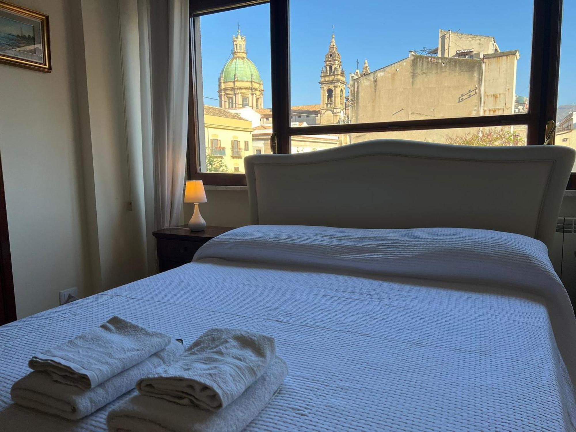 Cavoursuite Palermo Zewnętrze zdjęcie